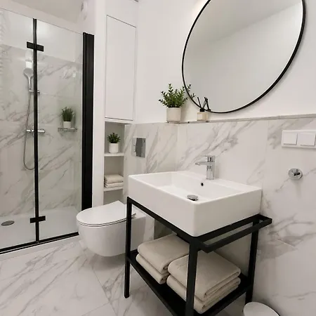 Bryza 54a Plaza Basen By & Apartment Sianozety
